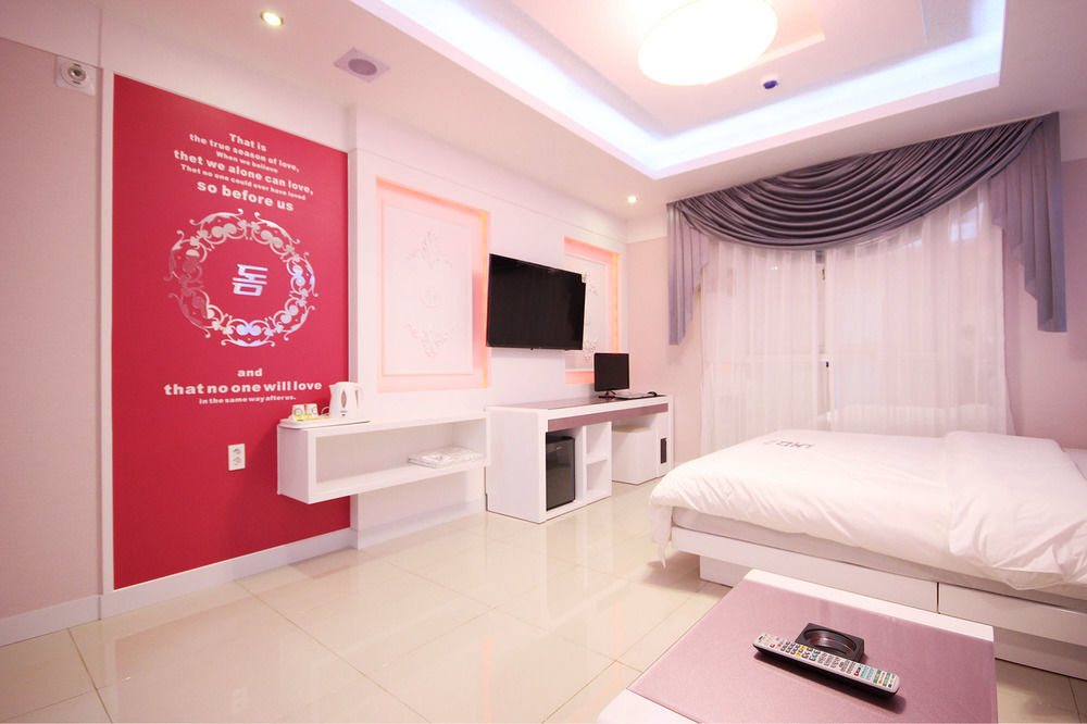 Dome Hotel Кванджу Экстерьер фото