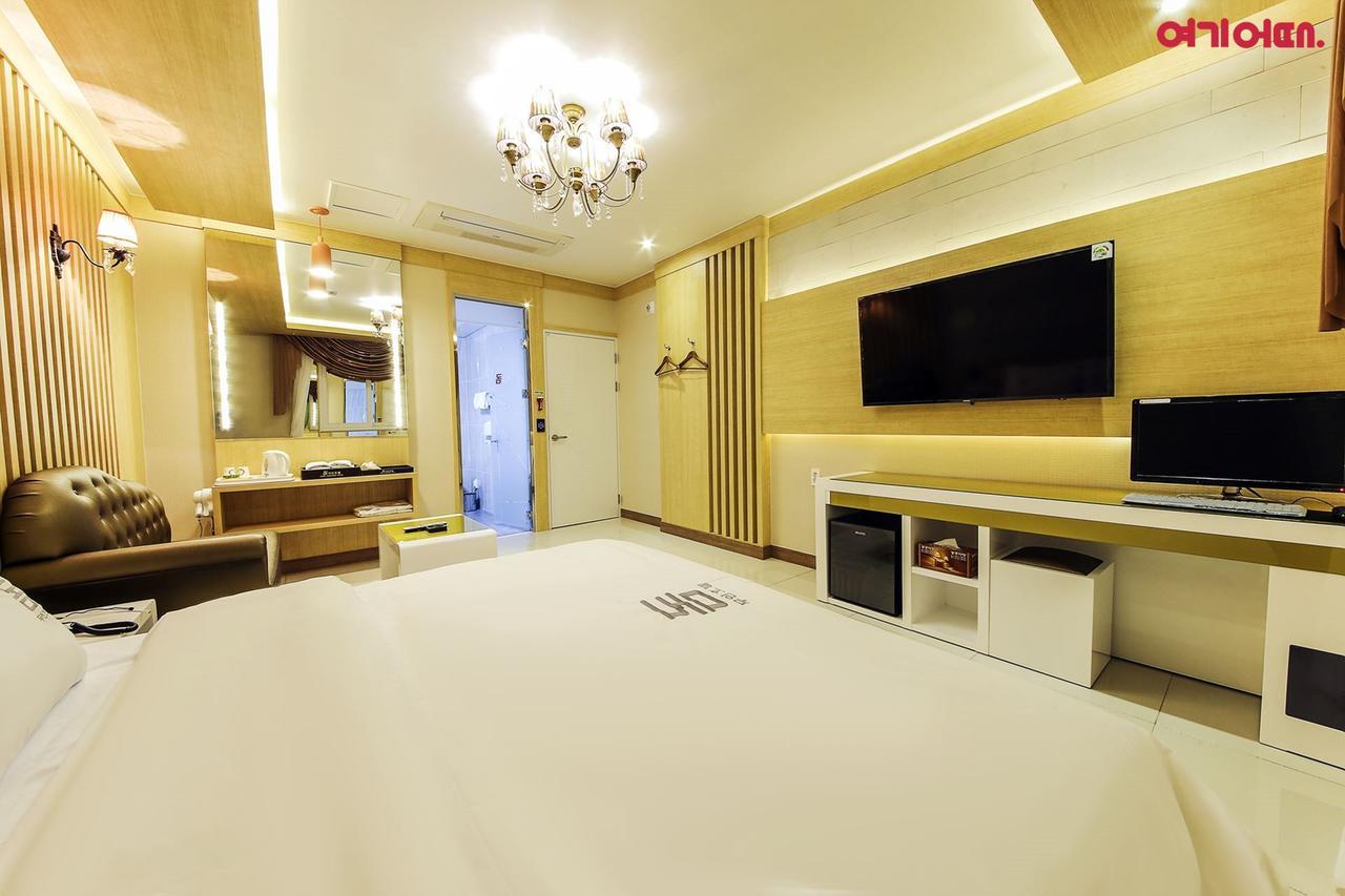 Dome Hotel Кванджу Экстерьер фото