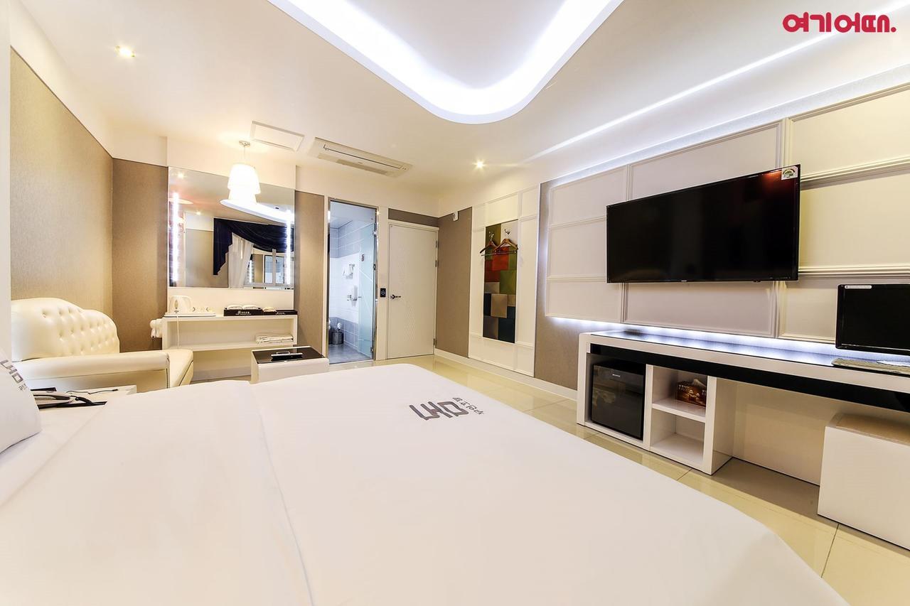 Dome Hotel Кванджу Экстерьер фото